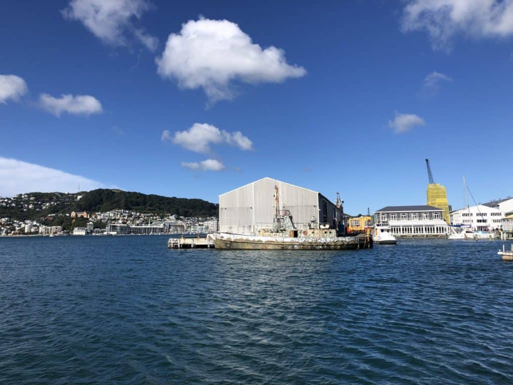 20 Best Things to Do in Wellington, New Zealand 10 Wellington shoreline in New Zealand and its attractions