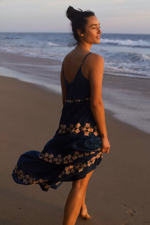 Must-Have Beach Essentials to Pack for Summer 4 60391364 041 b4 copy