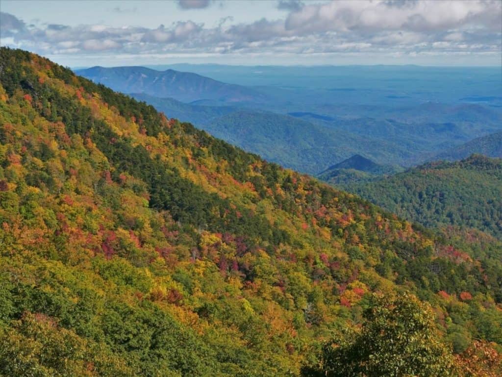 27 Best Weekend Getaways in the US 5 Asheville forested hills for a weekend hiking trip