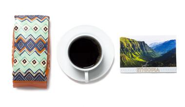 65+ Unique Travel Gifts for Her 2023: Useful Gifts She'll Love 69 atlascoffeeclub