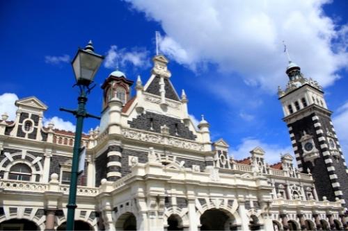 New Zealand Travel Guide 26 Dunedin Taxi Horror Story