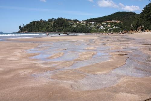 New Zealand Travel Guide 16 Hot Water Beach
