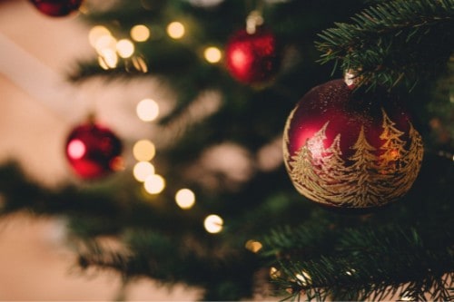 Solo Female Travel Guide 5 christmas solo travel guide