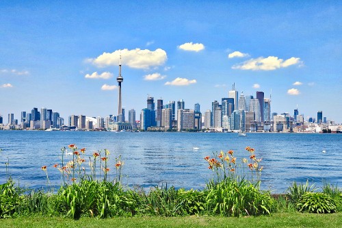 Canada Travel Guide 15 summer canada small