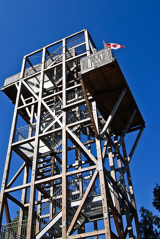 25 Jaw-Dropping Things to Do Tobermory, Ontario 16 Wooden lookout tower over the Bruce Peninsula National Park.