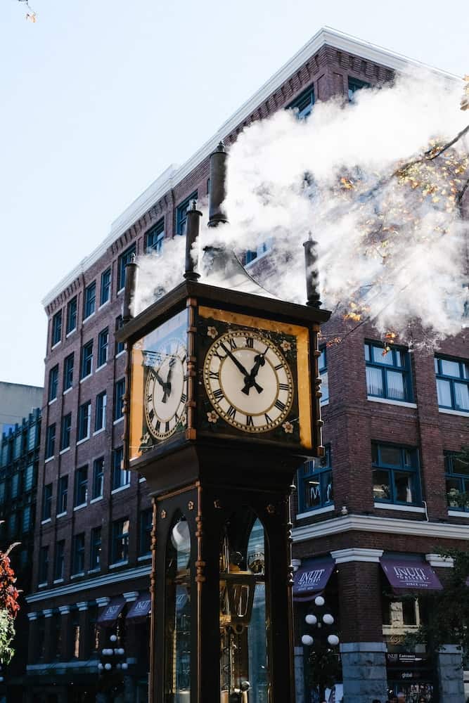 Where to Stay in Vancouver, British Columbia (2024) 5 gastown steam clock