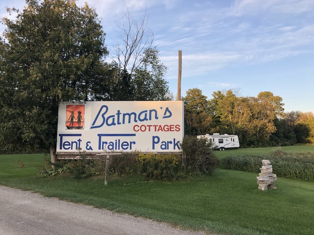 35+ Best Things to Do on Manitoulin Island (2024) 6 batmans cottages