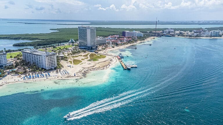 Living in Cancun, Mexico: Is It Worth It? (Expat Guide 2024) 25 Living in Cancun, Mexico: Is It Worth It? (Expat Guide 2024)