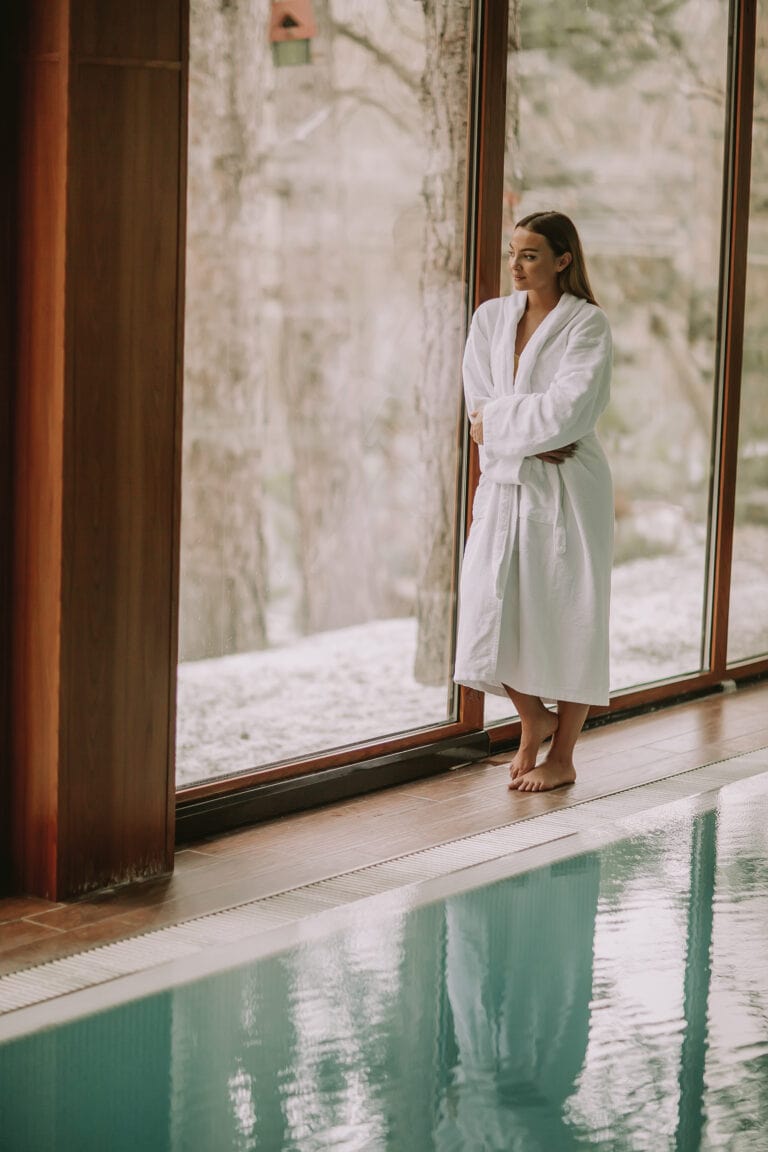 16 Quebec Hot Springs for Ultimate Relaxation this Winter 4 16 Quebec Hot Springs for Ultimate Relaxation this Winter