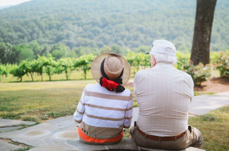 17 Pros and Cons of Retiring in Canada (From a Local) 4 17 Pros and Cons of Retiring in Canada (From a Local)
