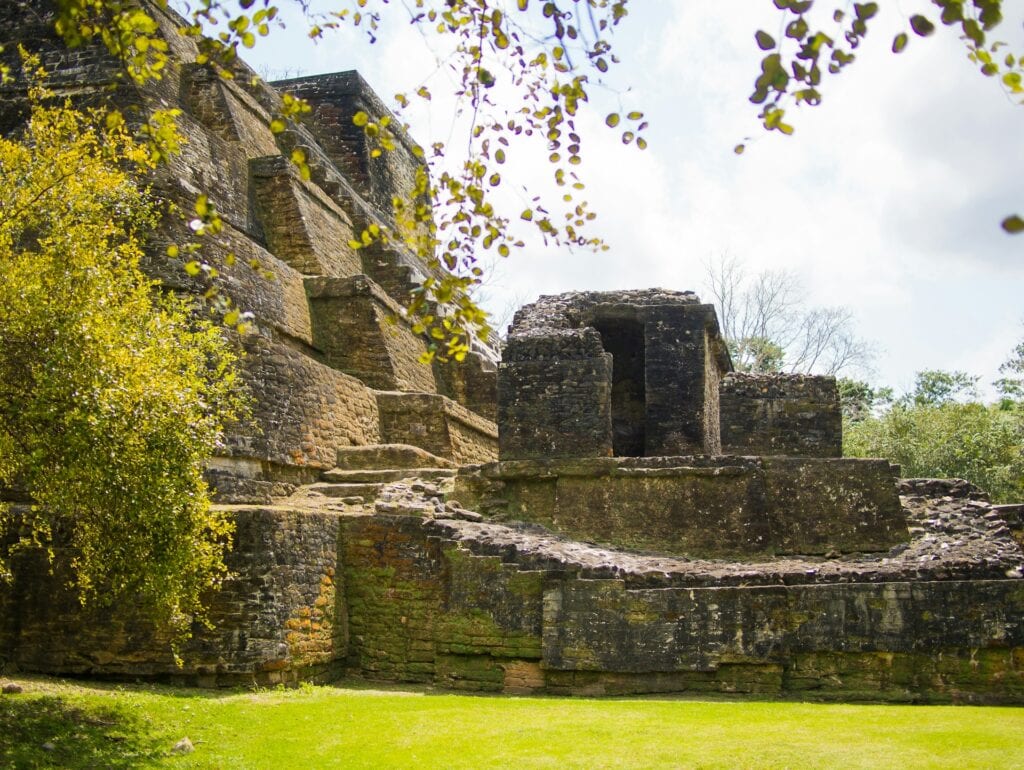 Top 17 Countries With Retirement Visas (2024 Guidelines) 5 The ruins of a concrete wall in Belize.